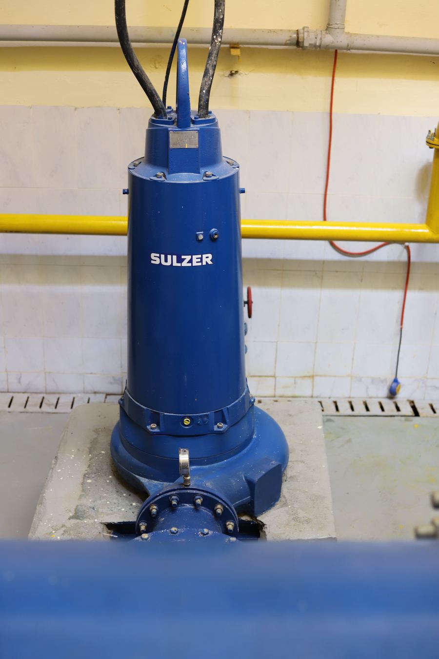250 L/s submersible pump